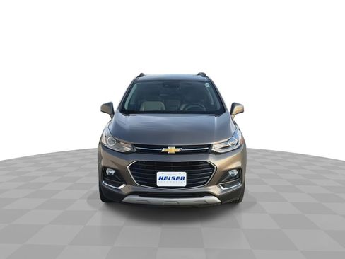 Certified 2020 Chevrolet Trax Premier image 3