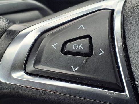 Certified 2024 Ford Edge Titanium image 20