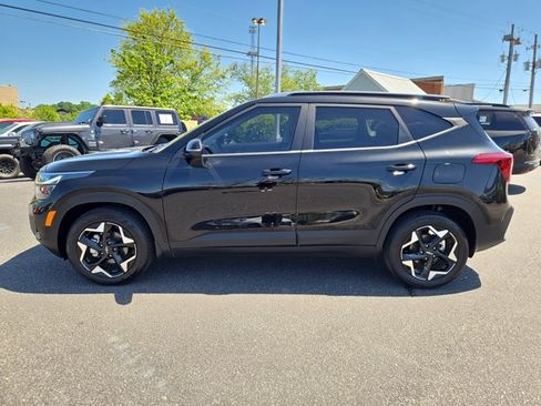 New 2025 Kia Seltos S FWD image 12