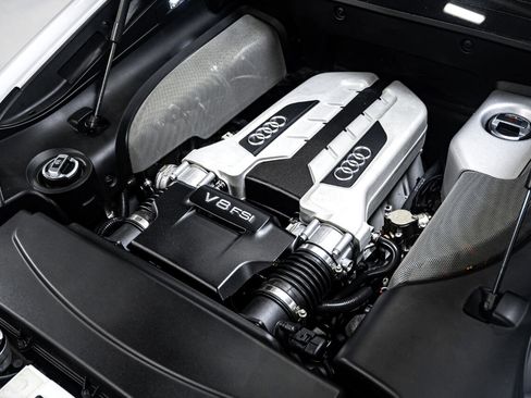 Used 2009 Audi R8 V8 image 34