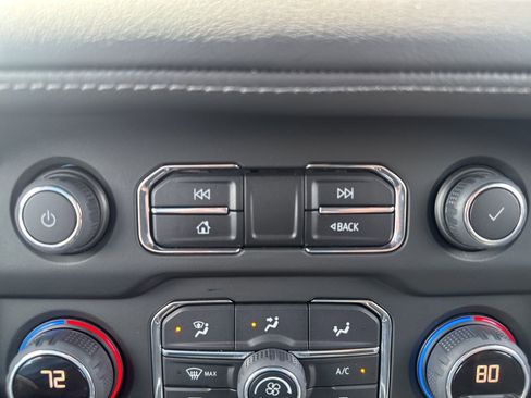 Used 2021 Chevrolet Tahoe Z71 AWD/4WD image 19
