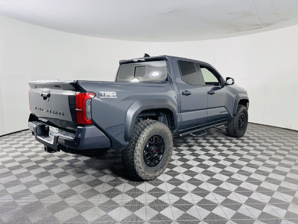 Used 2024 Toyota Tacoma TRD Off-Road w/ TRD Off Road Upgrade Package AWD/4WD image 23