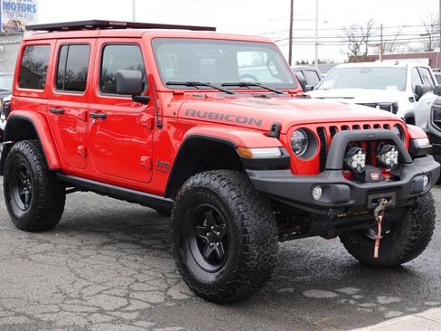 Used 2021 Jeep Wrangler Unlimited Rubicon w/ Dual Top Group AWD/4WD image 5