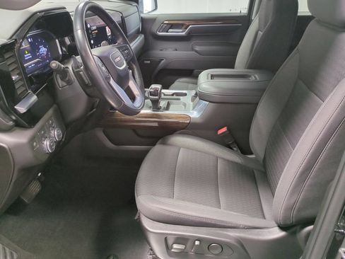 Used 2022 GMC Sierra 1500 Elevation w/ Preferred Package AWD/4WD image 17