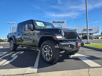 New 2025 Jeep Gladiator Sport