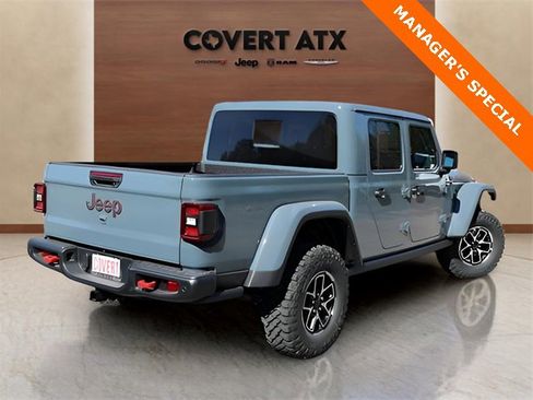 New 2025 Jeep Gladiator Rubicon image 5