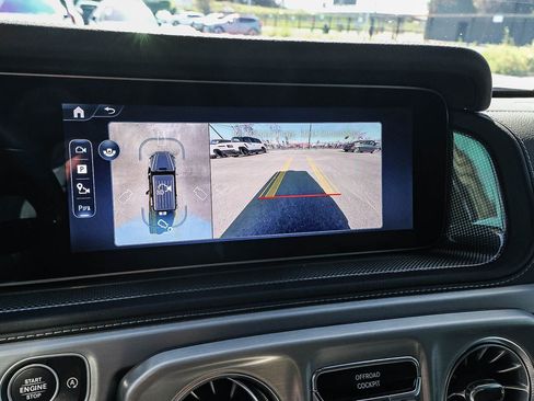 Used 2025 Mercedes-Benz G 550 image 41