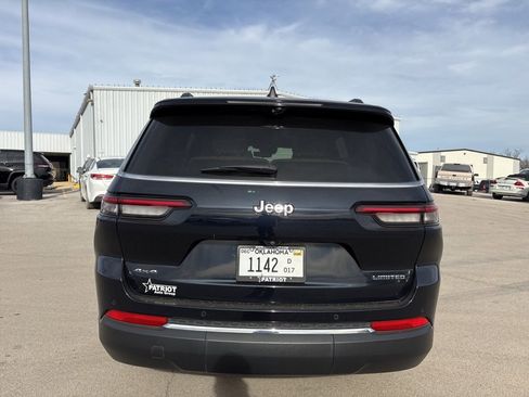 Used 2024 Jeep Grand Cherokee L Limited w/ Luxury Tech Group II image 4