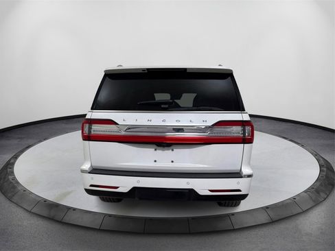 Used 2021 Lincoln Navigator Reserve w/ Luxury Package image 6