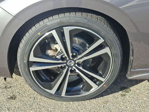 Used 2023 Nissan Sentra SR image 8