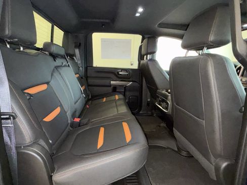 Used 2022 GMC Sierra 2500 AT4 w/ AT4 Premium Plus Package image 32