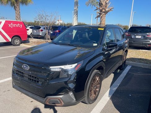 Used 2025 Subaru Forester Sport w/ Popular Package image 1