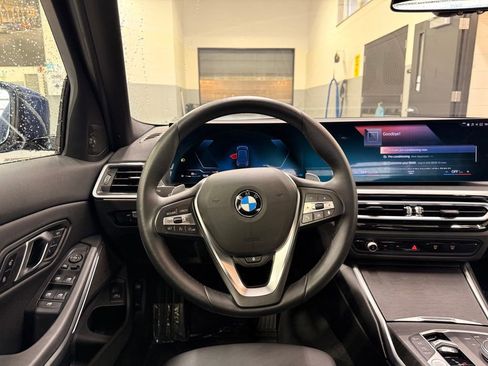 Used 2024 BMW 330i xDrive Sedan w/ Premium Package AWD/4WD image 22