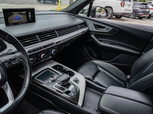 Used 2019 Audi Q7 2.0T Premium w/ Convenience Package AWD/4WD image 16