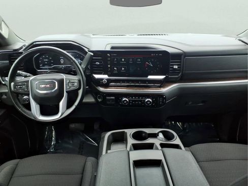 Used 2023 GMC Sierra 1500 SLE w/ X31 Off-Road Package AWD/4WD image 17