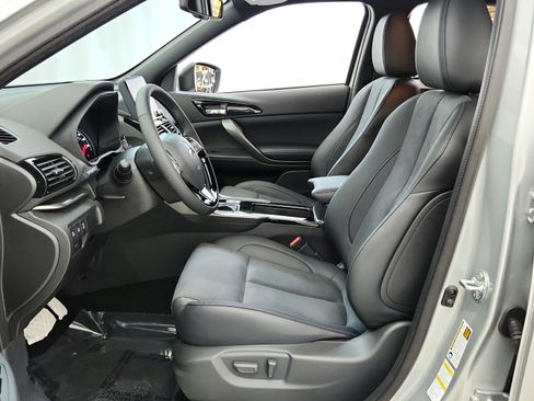 Used 2025 Mitsubishi Eclipse Cross AWD image 21