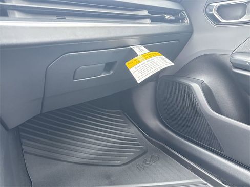 New 2025 Kia K4 EX image 36