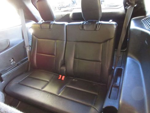 Certified 2020 Ford Explorer XLT w/ Equipment Group 202A image 26