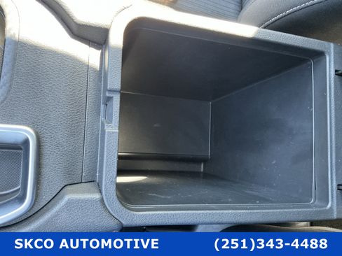 Used 2024 Nissan Sentra SV FWD image 25