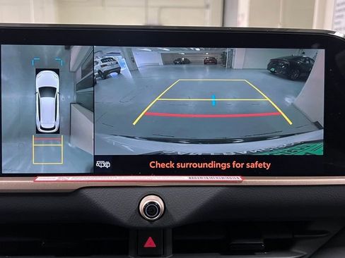 New 2025 Toyota Crown Signia image 30