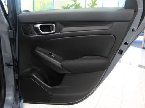 Used 2023 Honda Civic Sport image 22