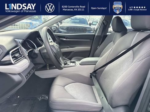 Used 2023 Toyota Camry LE image 9