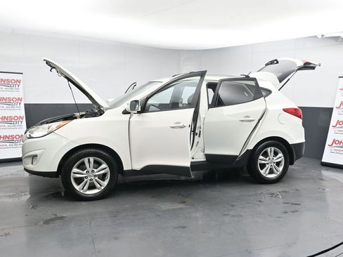 Used 2013 Hyundai Tucson GLS image 43