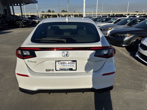 New 2025 Honda Civic Sport image 5
