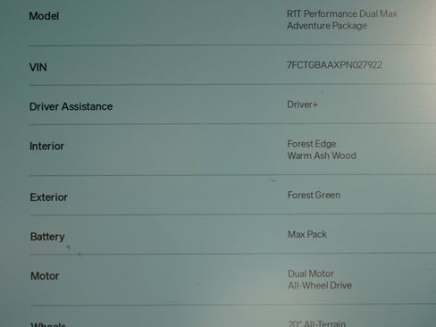 Used 2023 Rivian R1T Adventure image 2