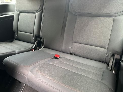 Certified 2025 Ford Expedition Active image 15