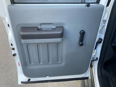 Used 2012 Ford F450 XL image 23