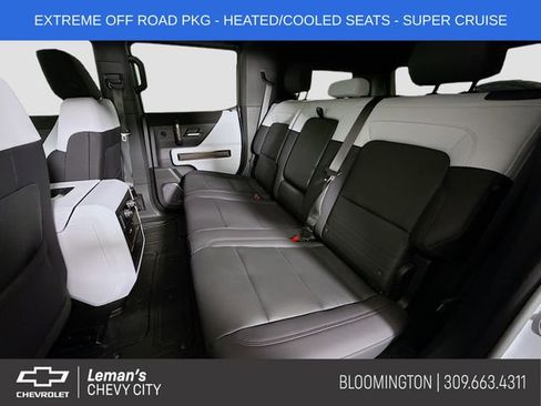Used 2024 GMC Hummer EV 2X w/ Extreme Off-Road Package image 23
