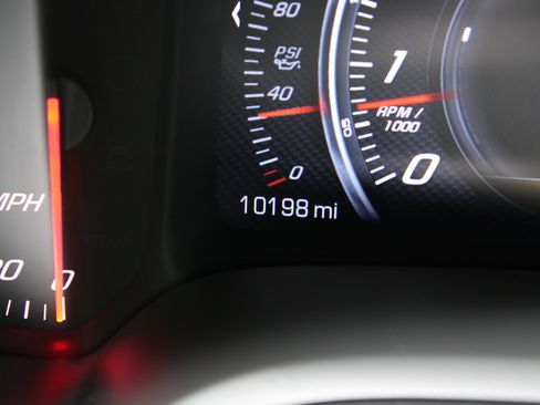 Used 2019 Chevrolet Corvette Stingray Coupe w/ 1LT image 17