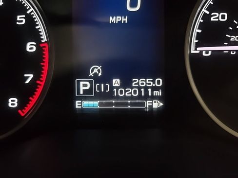 Used 2020 Subaru Forester Premium AWD/4WD image 26