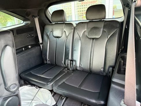 Used 2025 Kia Sorento SX AWD/4WD image 32