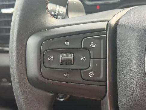 Used 2024 GMC Sierra 1500 AT4 w/ Technology Package AWD/4WD image 17
