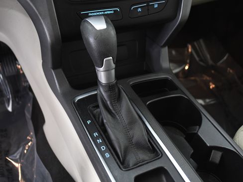 Used 2017 Ford Escape SE image 14