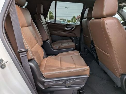 Used 2022 Chevrolet Tahoe High Country AWD/4WD image 23