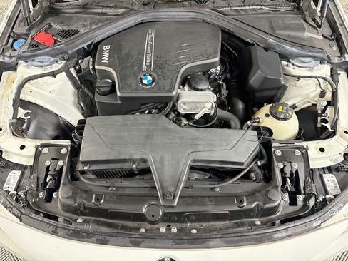 Used 2018 BMW 320i Sedan RWD image 39