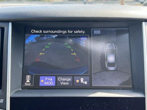 Used 2017 INFINITI Q50 Sport w/ Driver Assistance Package RWD image 17