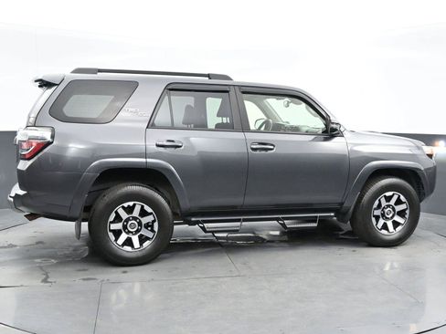 Used 2021 Toyota 4Runner TRD Off-Road Premium w/ Moonroof Package AWD/4WD image 8