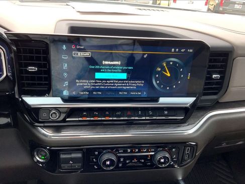 Certified 2023 Chevrolet Silverado 1500 LTZ w/ Z71 Off-Road Package image 31