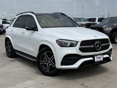 Used 2022 Mercedes-Benz GLE 450 4MATIC image 2