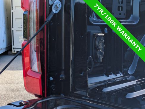 Used 2025 Ford F350 Platinum image 14