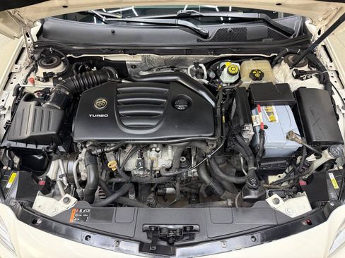 Used 2012 Buick Regal GS FWD image 7