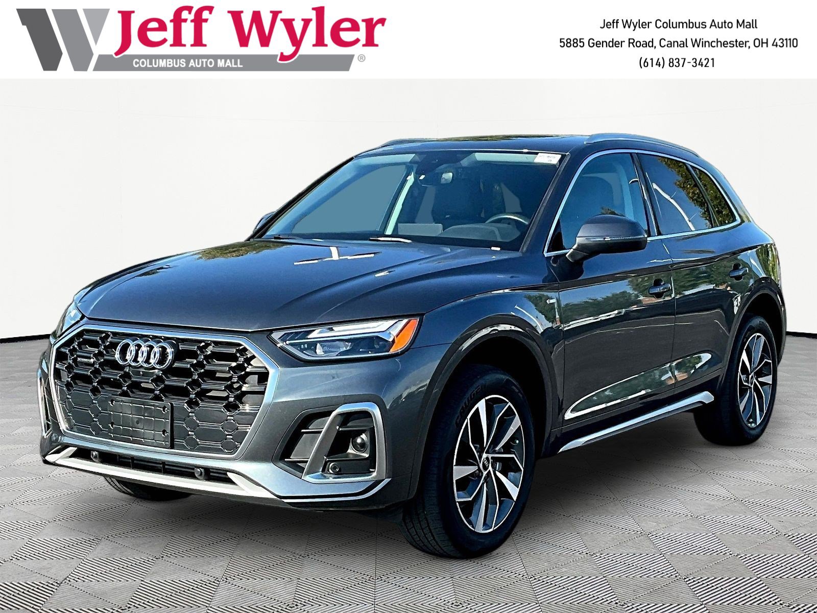 Used 2023 Audi Q5 2.0T Premium Plus w/ Premium Plus Package AWD/4WD image 1