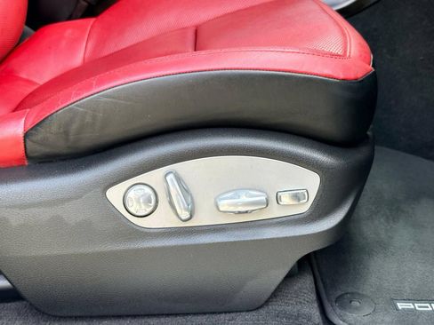 Used 2017 Porsche Macan S AWD/4WD image 25