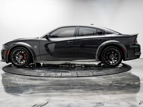 Used 2020 Dodge Charger SRT Hellcat w/ Harman/Kardon Audio Group image 6