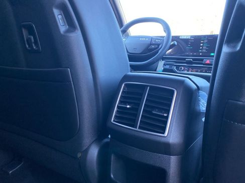 New 2026 Kia Sportage X-Line image 23