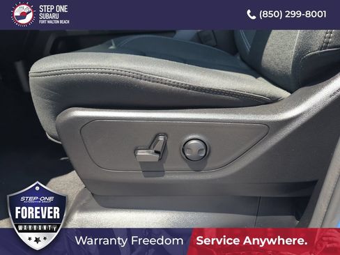 Used 2025 RAM 1500 Big Horn AWD/4WD image 13